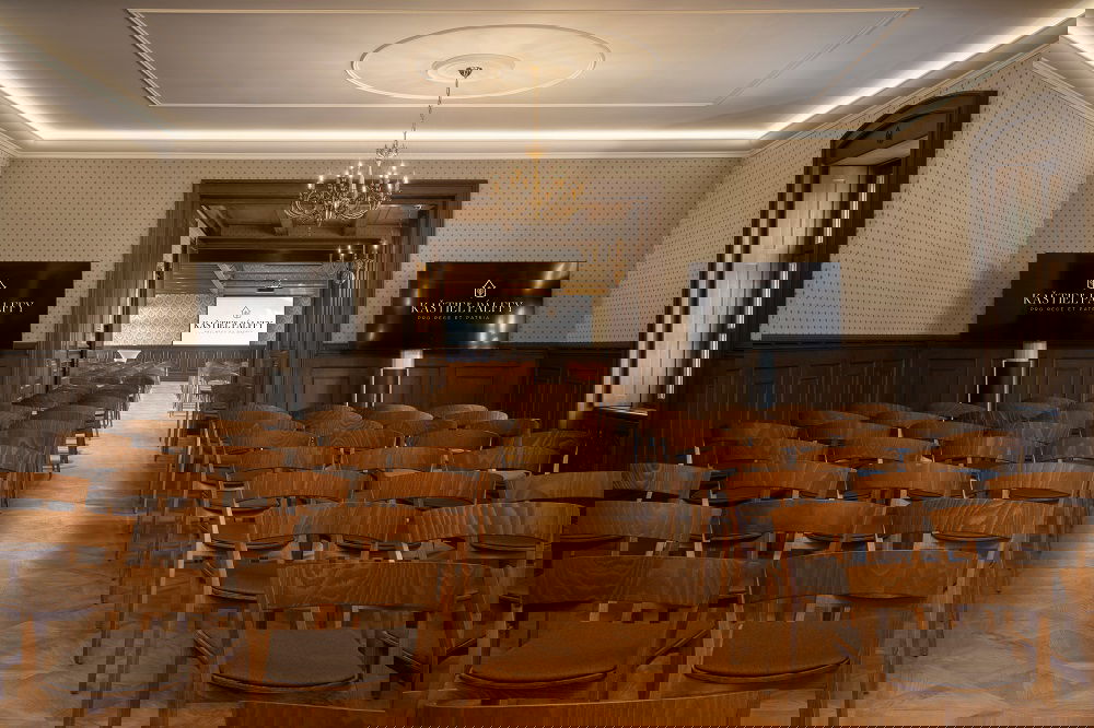 Pro Rege Et Patria (Veľká sála)